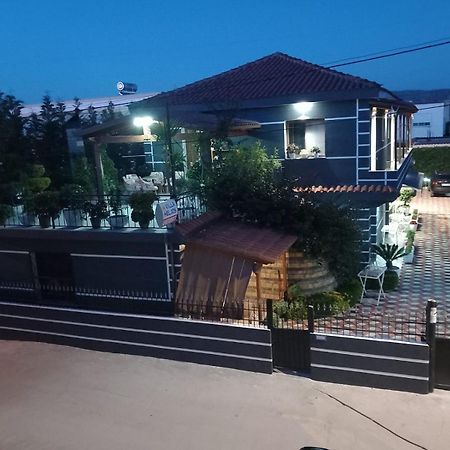 Villa Heljos Apartaments Vlorë 외부 사진
