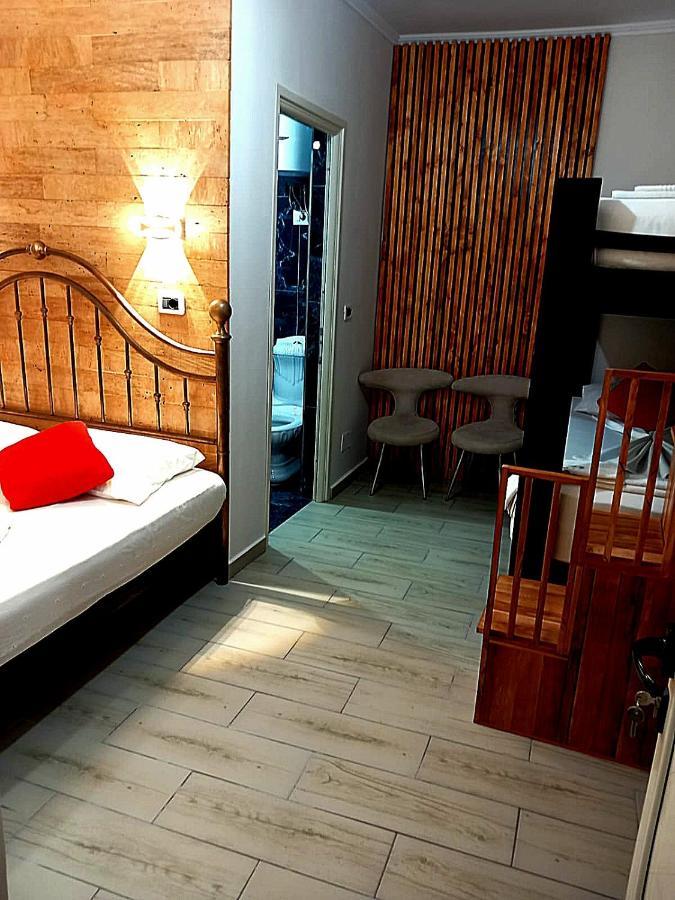 Villa Heljos Apartaments Vlorë 외부 사진