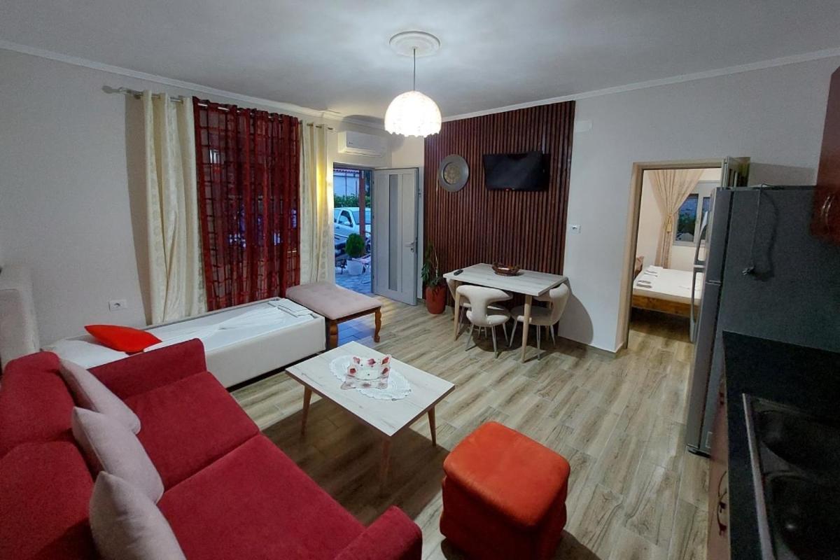 Villa Heljos Apartaments Vlorë 외부 사진