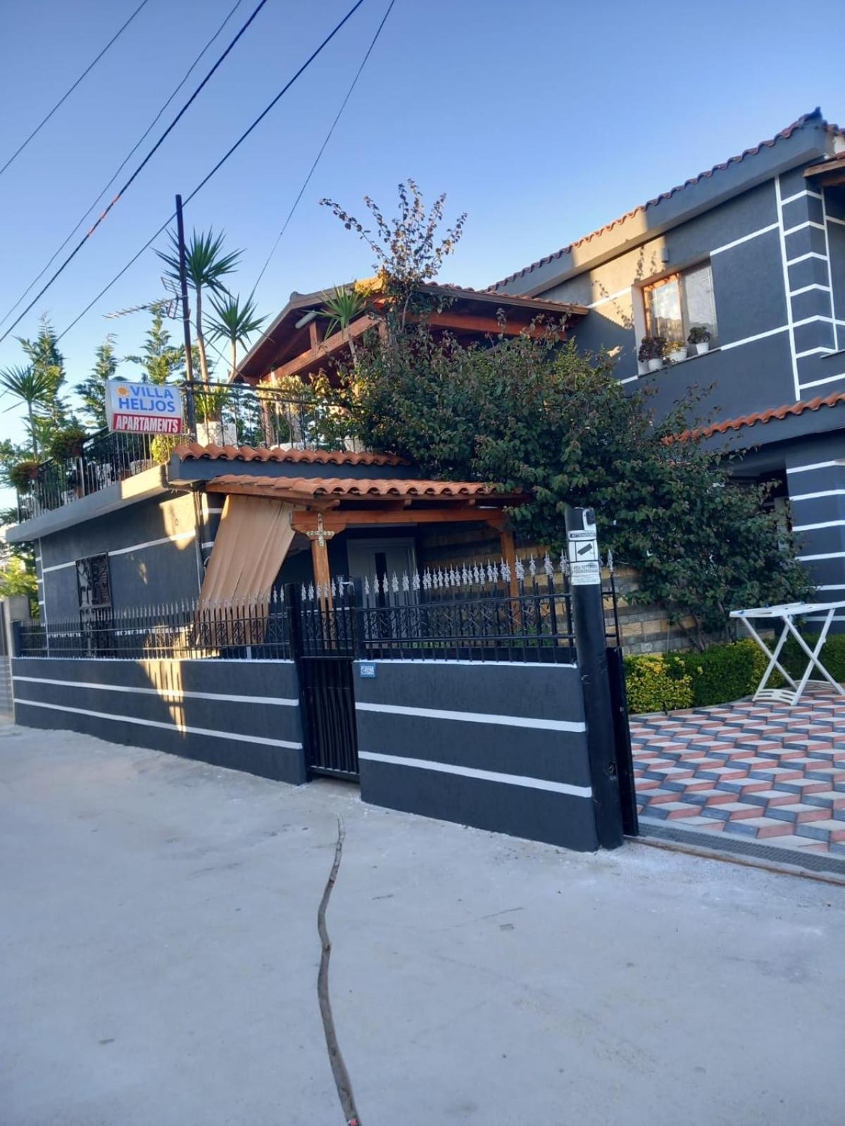 Villa Heljos Apartaments Vlorë 외부 사진